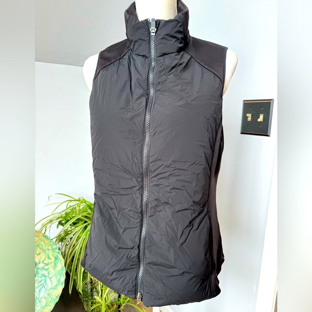 Athleta Black Puffer Vest